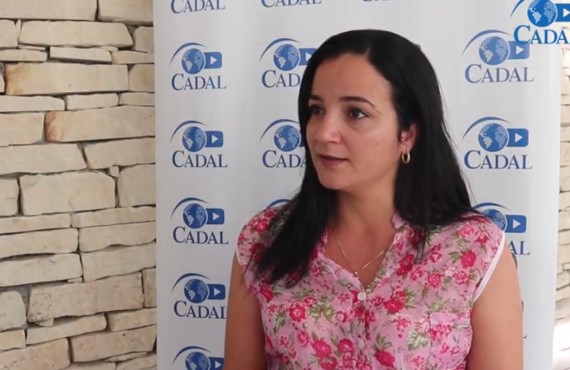 Aimara Peña: «En Cuba no hay una democracia establecida porque la gente no tiene el poder de elegir»
