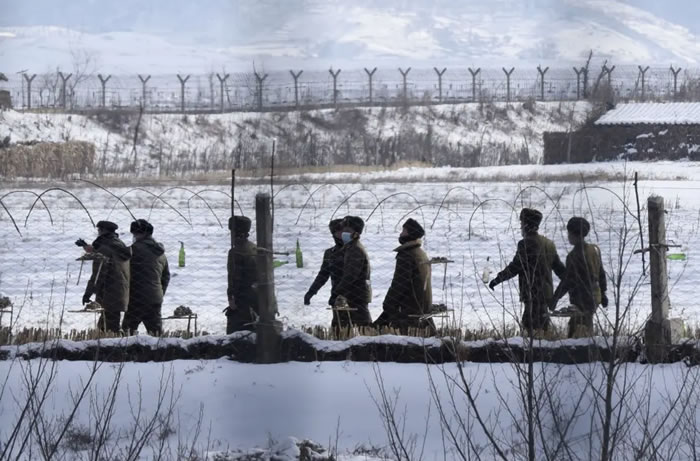 Corea del Norte: El cierre de la frontera con China agrava la crisis